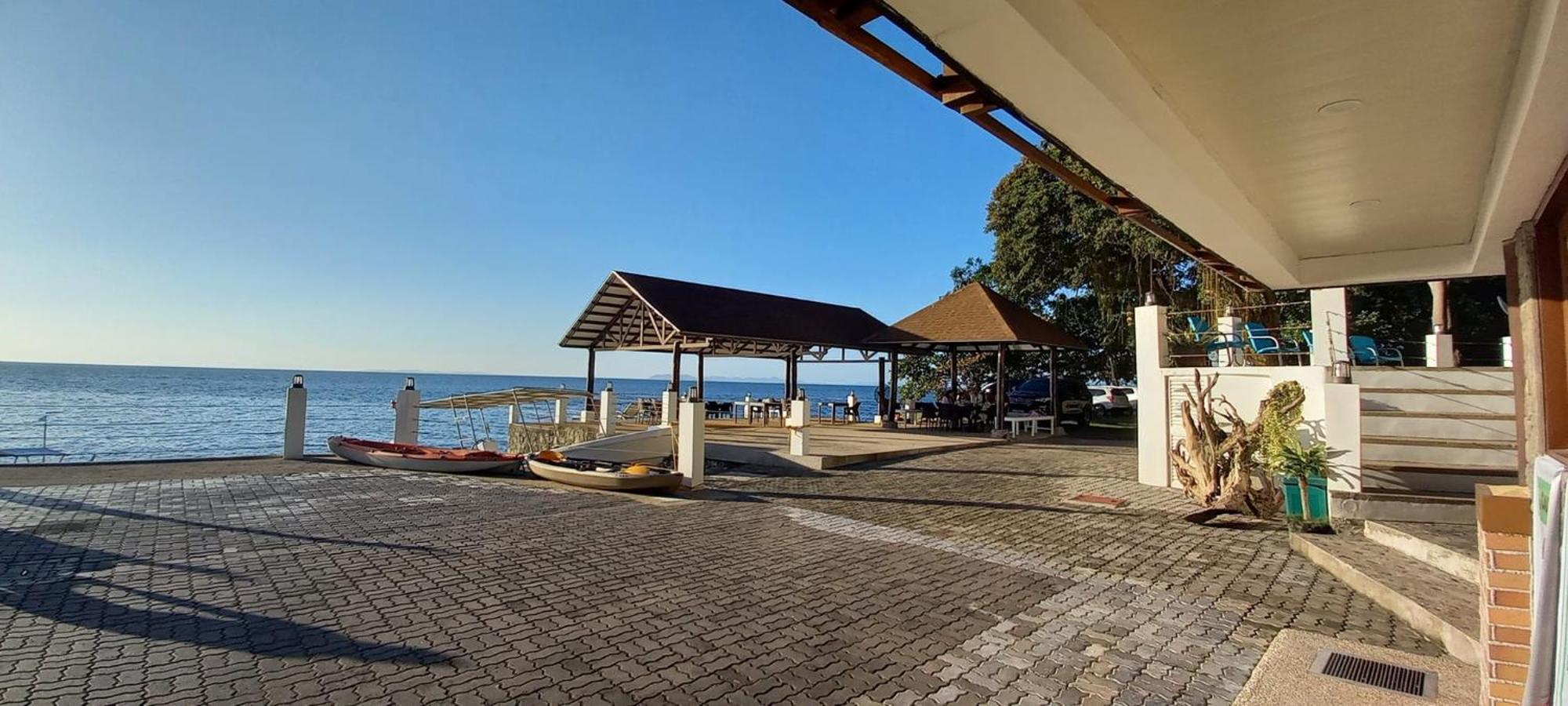 Hotel Aquaventure Reef Club Mabini  Exterior foto